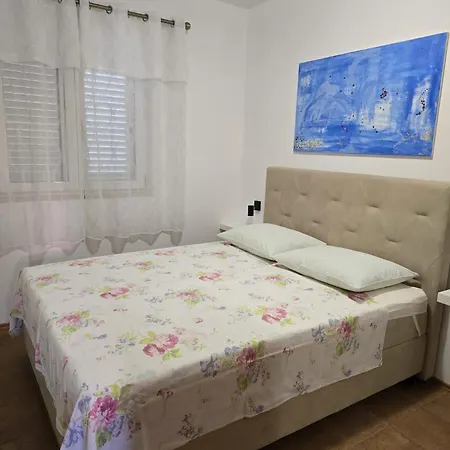 Gogi Apartment Trogir