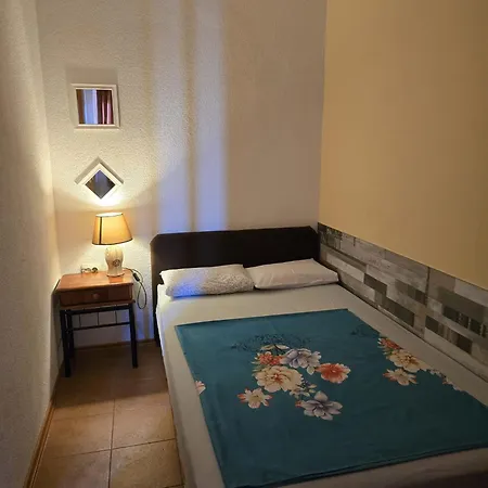 Apartment Gogi *