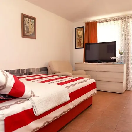 Gogi Apartment Trogir