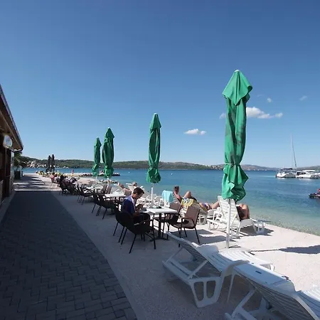 Gogi Trogir