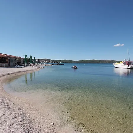 Gogi Trogir